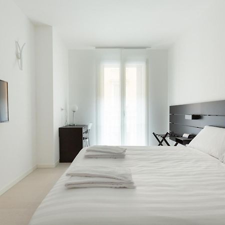Porta Nuova Bright And Roomy Flat Milan Luaran gambar