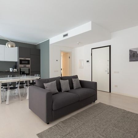 Porta Nuova Bright And Roomy Flat Milan Luaran gambar