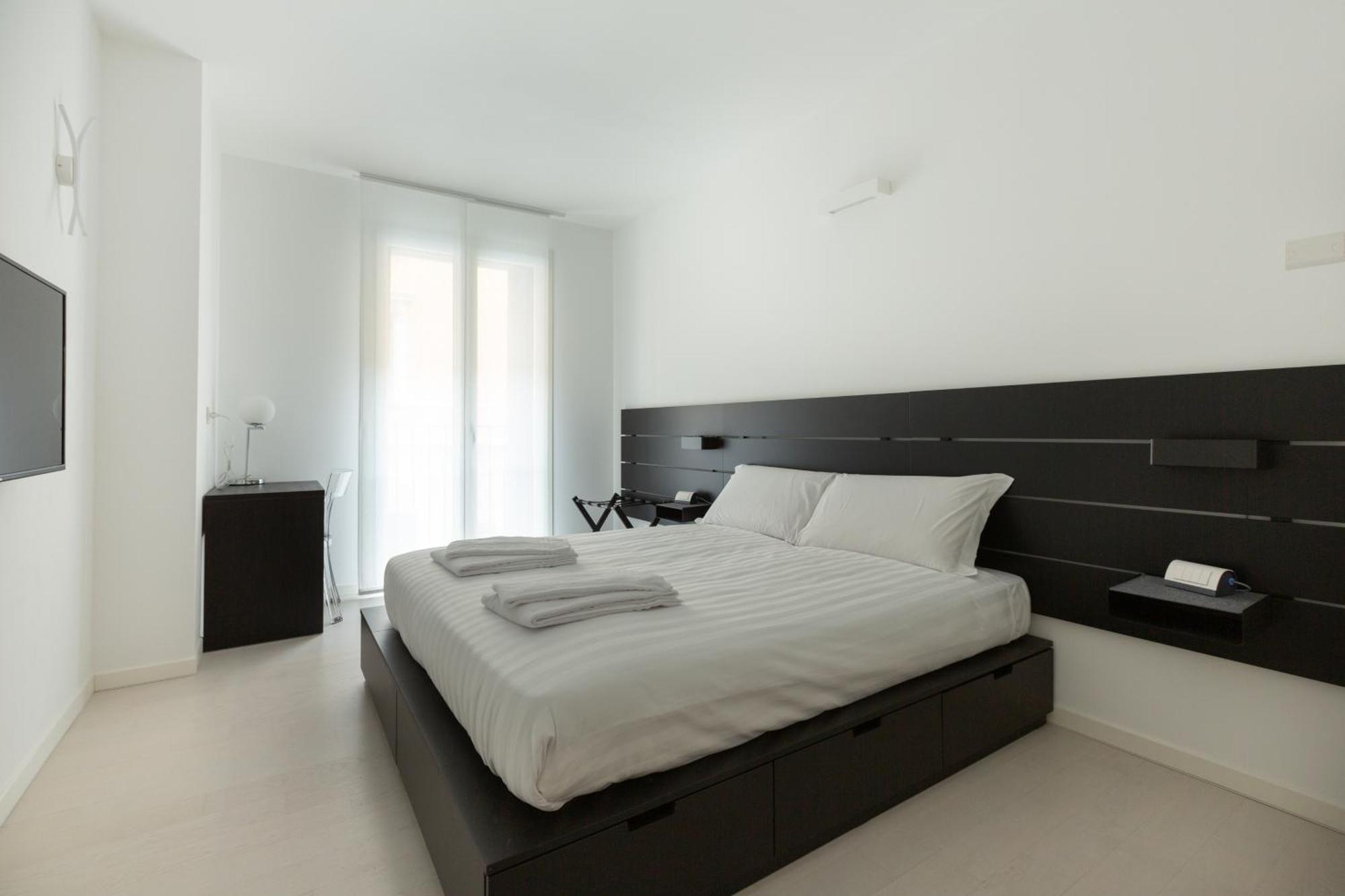 Porta Nuova Bright And Roomy Flat Milan Luaran gambar